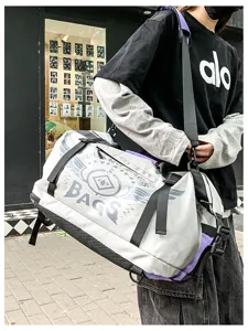 Sac de sport de grande capacité multifonctionnel élégant sac à dos de voyage fitness.