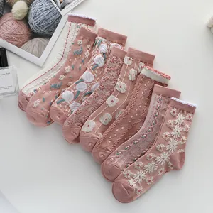 Women's Cute Japanese Retro Floral Embroidered Mid-Calf Socks Thickened Sweet Cotton Blend Casual Crew Socks