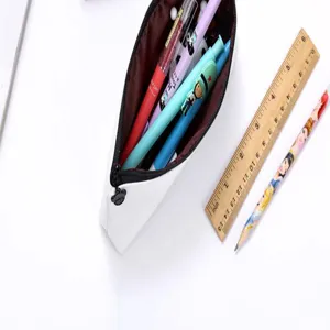 Simple white canvas pencil case with zipper closure, large capacity stationery storage pouch for students.
