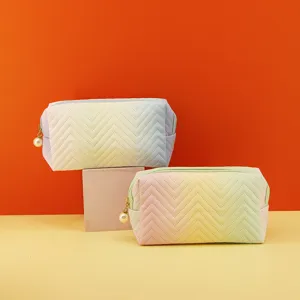 Gradient Quilted Cosmetic Bag Large Capacity Travel Makeup Pouch Set for Daily Use