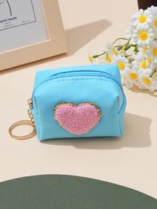 Süße bonbonfarbene Münztasche mit Chenille-Herz-Stickerei und praktischem Schlüsselring.