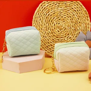 Mini quilted coin purse with keychain, cute gradient color block zip pouch for keys and cards.