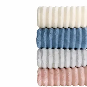 Set de toallas faciales de vellón de coral suave, absorbentes y esponjosas para uso diario.