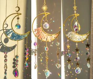 Set di 3 acchiappasole decorativi a luna in cristallo con gemme e prismi arcobaleno.