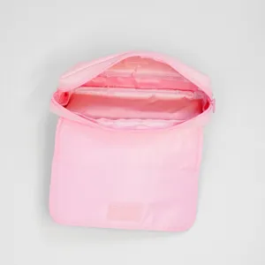 Dettaglio astuccio rosa carino, pochette portaoggetti cancelleria grande capacità bambini.