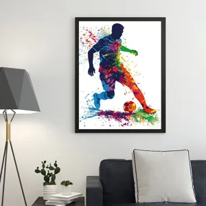 Stampa su tela calciatore colorato moderno impermeabile appesa in un accogliente soggiorno