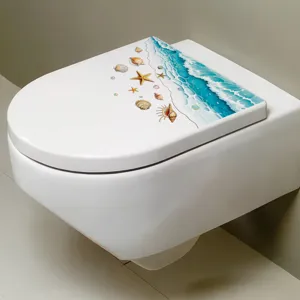Vista dettagliata dell'adesivo impermeabile per sedile WC con motivi marini e stelle