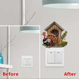 Confronto prima e dopo di un adesivo decorativo per interruttore con tacchino cartone