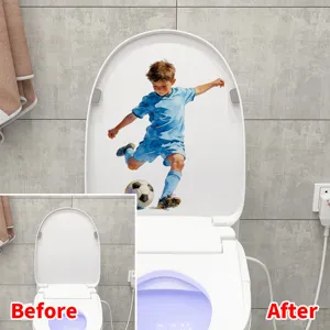 Vorher-Nachher-Vergleich von wasserdichtem PVC-Fußballjungen-Toilettendeckel-Sticker