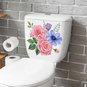 Detailansicht eines bunten floralen PVC-Aufklebers auf einem weißen Toilettenspülkasten