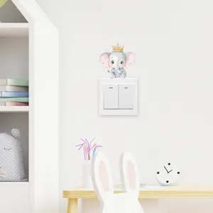 Adesivo murale con elefante cartone animato per interruttore camera bambini