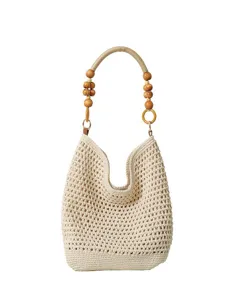 Sac cabas ajouré en tricot fait main avec poignée en perles de bois pour les vacances