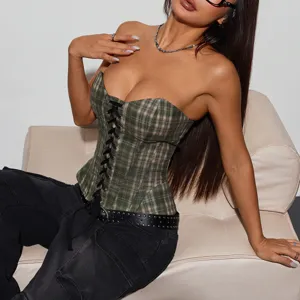 Top de corsé a cuadros verdes retro para mujeres, crop top bustier sexy sin tirantes de moda urbana.