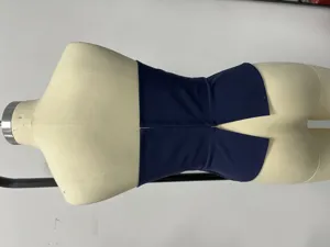 Dunkelblauer Korsett-Crop-Top mit Stäbchen-Design, trendiger Streetwear-Stil für Damen.