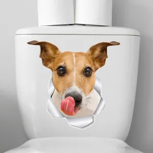 Vue détaillée d'un autocollant 3D réaliste de chiot sur un réservoir de toilette