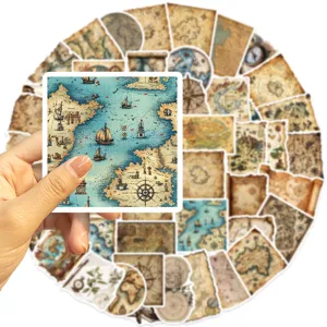 Vista dettagliata di 50 adesivi con mappe di viaggio vintage per valigie e laptop fai-da-te