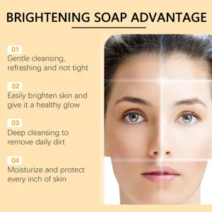 Vue détaillée du savon visage, montrant le nettoyage en douceur et les bienfaits hydratants.