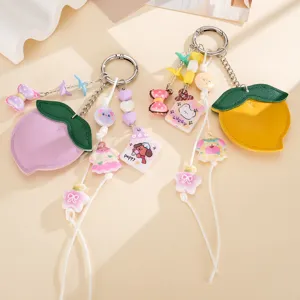 Mignon Bijou de Sac Pêche en Acrylique Cœur Bouteille Étoile Porte-Clés en Cuir PU Fruit Pendentif de Téléphone Décor de Sac Femme