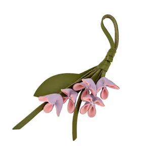 Handgefertigter Blumen-Taschenanhänger aus PU-Leder, eleganter Damentaschen-Schmuck