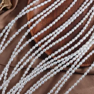 Natürliche Süßwasserperlen Reisperlen Stränge, 3.5-4mm kühlweiß Halbzeug für Schmuck.