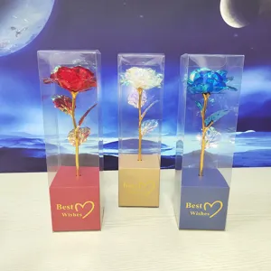 Fiore di rosa artificiale in foglia d'oro colorata scatola regalo per San Valentino