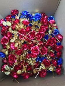 Bulk gold foil artificial roses in cardboard box red blue flowers for holiday gifts
