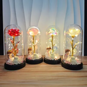 LED Glaskuppel Rose Nachtlicht mit Paar Figuren, romantisches Geschenk fur die Freundin.