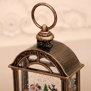 Vintage Weihnachtsleuchte dekoratives Detail Schneekugel leuchtendes Deko Festtagsgeschenk.