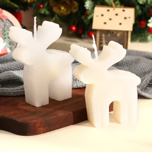 Set di candele profumate cervo di Natale, graziosa candela di cera per decorazione e regali.