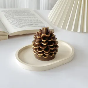 Pinecone Scented Candle Soy Wax Pine Cone Shaped Candle for Home Decor and Photography Prop