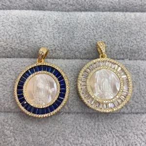 Vintage Euro-American Copper Alloy Zirconia Pendant Luxury Round Portrait Figure Mother Of Pearl Medallion Charm For Jewelry Making Charms