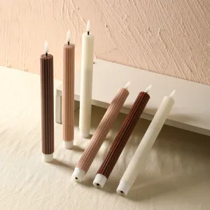 Bougies coniques LED côtelées avec coque en cire, lumières décoratives à piles pour maison.