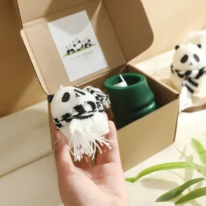 Joli coffret cadeau de bougie parfumée panda avec support en bambou pour déco.