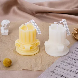Exquisita vela perfumada de cera de soja con pilar romano para decoración del hogar