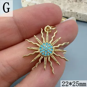 Goldfarbener Sonnenanhänger mit blauem Türkiszentrum DIY Schmuck Halskette 22x25mm