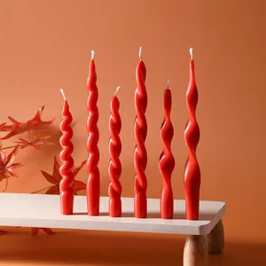 Candele coniche profumate torsadate rosse set decorazione casa candele pilastro principali