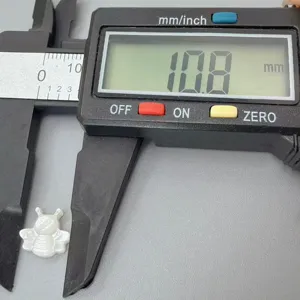 Natürliche Perlmutt Bienen Anhänger Detail, 10.8mm Größe Anzeige für DIY Schmuckzubehör.