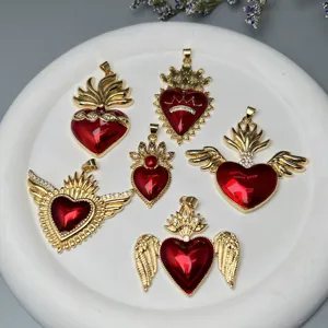 Pendentif Émail Sacré-Cœur Gothique Cuivre Strass Ailes d'Ange Couronne Breloques Pour DIY Collier Bracelet Fournitures de Bijouterie