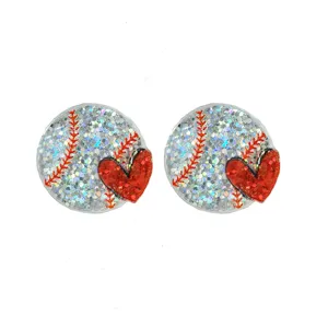 Pendientes de tuerca de béisbol con purpurina plateada brillante y corazón rojo para mujer.