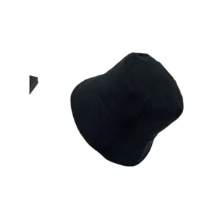 Classic solid black cotton bucket hat for men and women, perfect sun protection sunshade cap.
