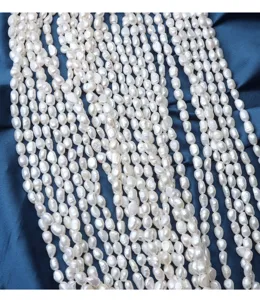 Detail view of 38cm baroque irregular freshwater pearl strands, 6-7mm natural pearl beads.