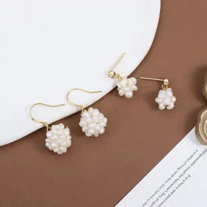 Boucles d'oreilles perles fleur baroque perles d'eau douce naturelles bijoux élégants
