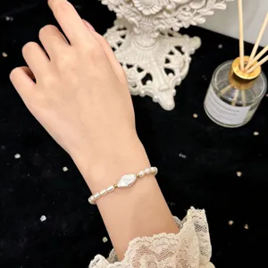 Natürliches Barock Perlen Armband minimalistischer elastischer Perlenschmuck für Damen