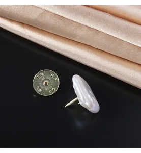 Baroque freshwater pearl brooch pin detail shot with secure metal clutch backing and pin.