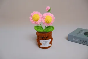 Fleur en pot au crochet de soutien émotionnel marguerite jolie déco de bureau cadeau.