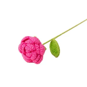 Handgehäkelte Rosen Blume aus Häkelgarn für Valentinstag Geschenk Hochzeit Heimdeko