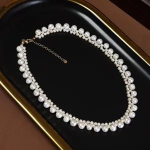 Handgemachte Perlenkette aus Süßwasserperlen mit 14k vergoldeten Accessoires elegant