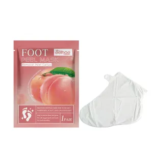 Dettaglio maschera piedi alla pesca con confezione rosa e foglio bianco per talloni.