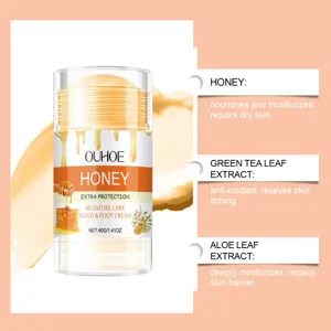 El stick de crema de manos y miel OUHOE nutre profundamente la piel seca y la repara bien.
