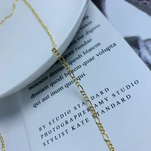 Vergulde Figaro ketting detailweergave, hoge kwaliteit metaal sieraden DIY accessoire.